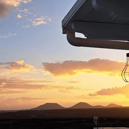 Cocomar Ii- Luxurious Loft, Just The Ocean And Volcano