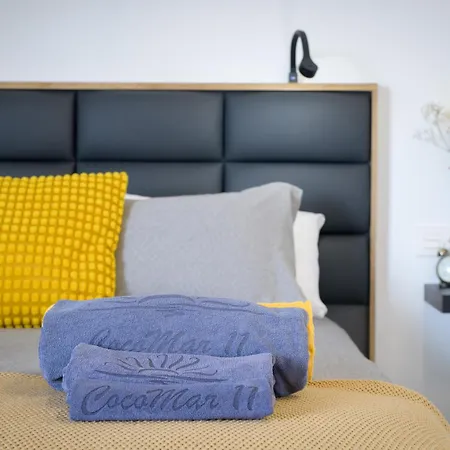 דירה Cocomar Ii- Luxurious Loft, Just The Ocean And Volcano