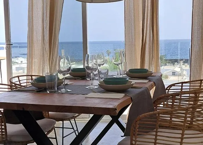 Cocomar Ii- Luxurious Loft, Just The Ocean And Volcano Guatiza