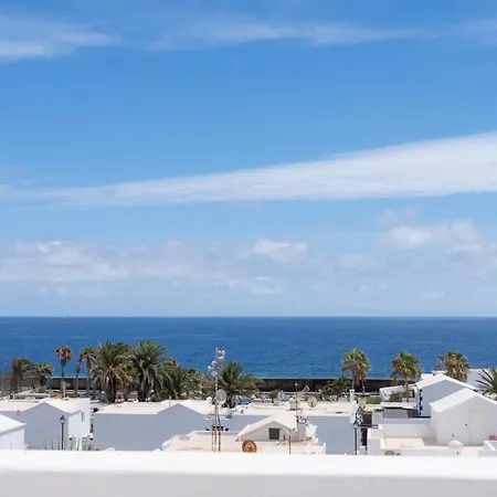 Apartament Cocomar Ii- Luxurious Loft, Just The Ocean And Volcano Guatiza
