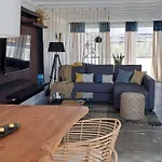 Cocomar Ii- Luxurious Loft, Just The Ocean And Volcano 아파트 *