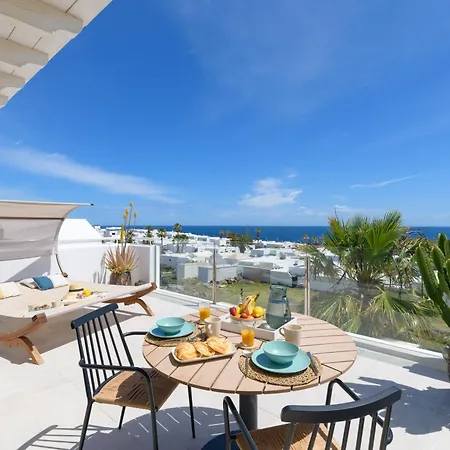 Cocomar Ii- Luxurious Loft, Just The Ocean And Volcano 아파트 *