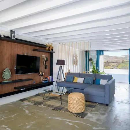 Cocomar Ii- Luxurious Loft, Just The Ocean And Volcano شقة
