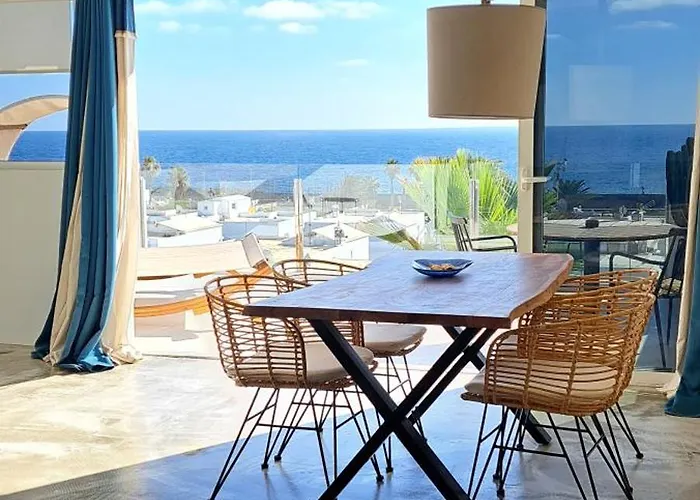 Cocomar Ii- Luxurious Loft, Just The Ocean And Volcano Guatiza