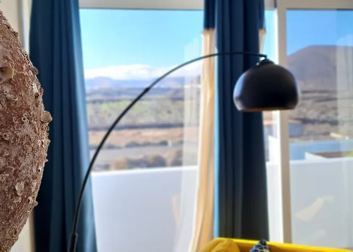 Cocomar Ii- Luxurious Loft, Just The Ocean And Volcano Appartement *